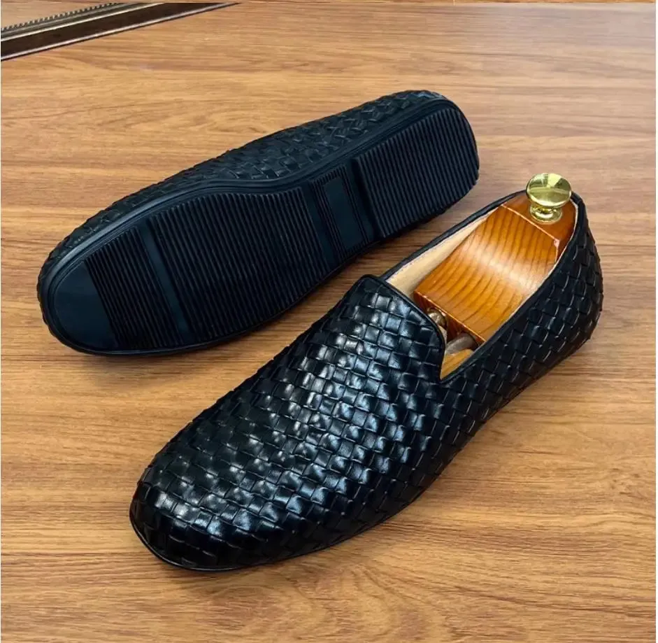 2023 New Arrives Men'S Casual Leather Shoes White Weave Loafers Rubber Sole Elegant Black Smoking Shoes Comfort Luxury Driving