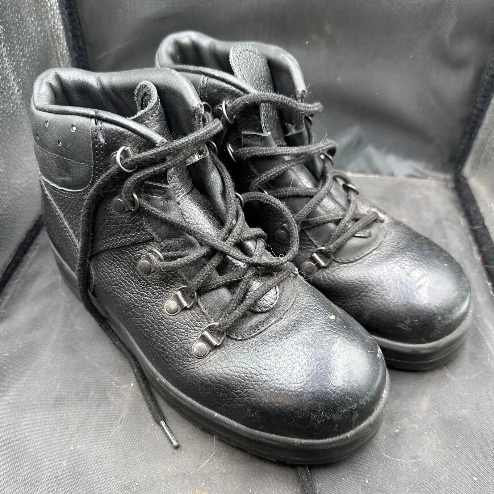 British Army Black Leather Duty Combat Boots - Modell 3 - Size EU 37 UK 4.5