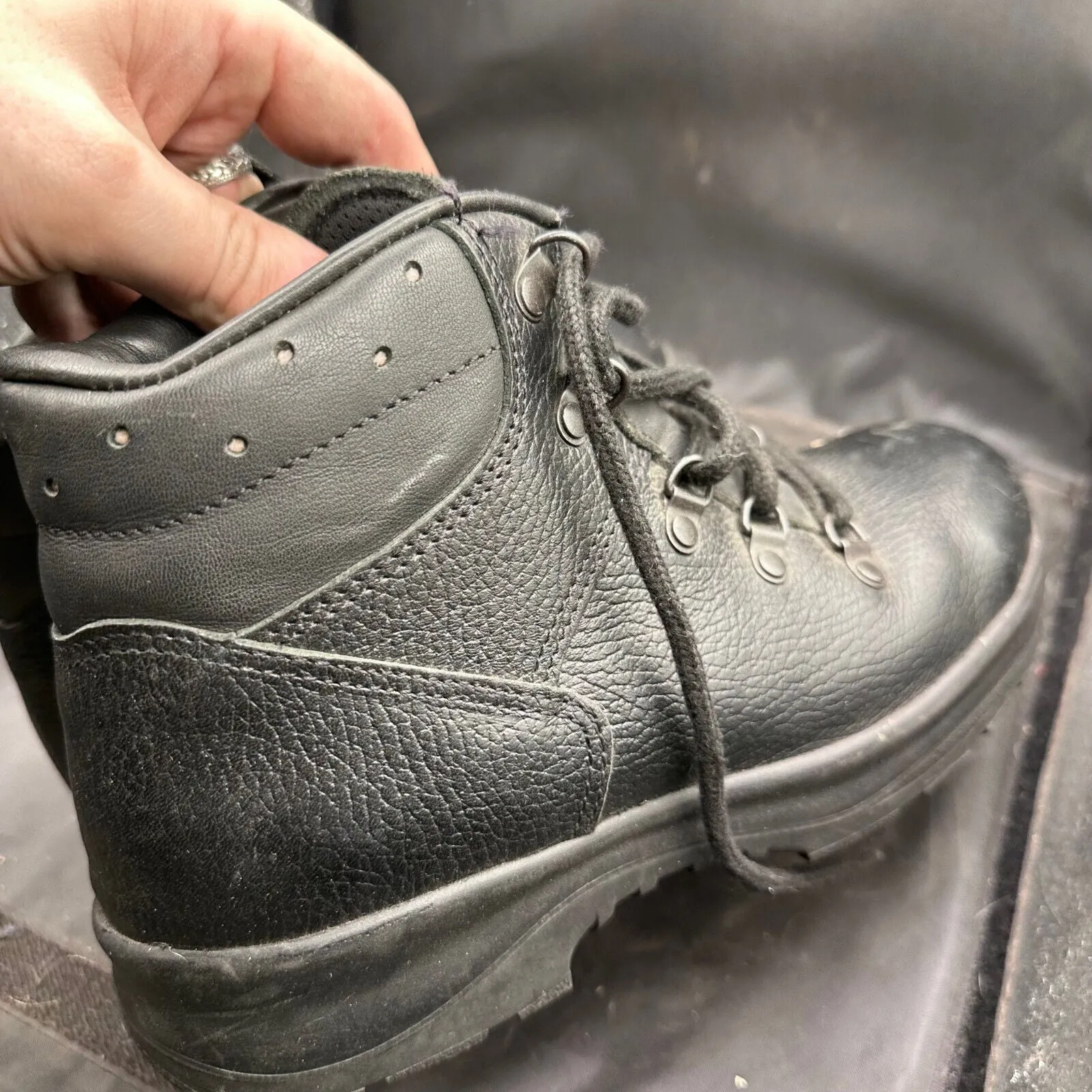 British Army Black Leather Duty Combat Boots - Modell 3 - Size EU 37 UK 4.5