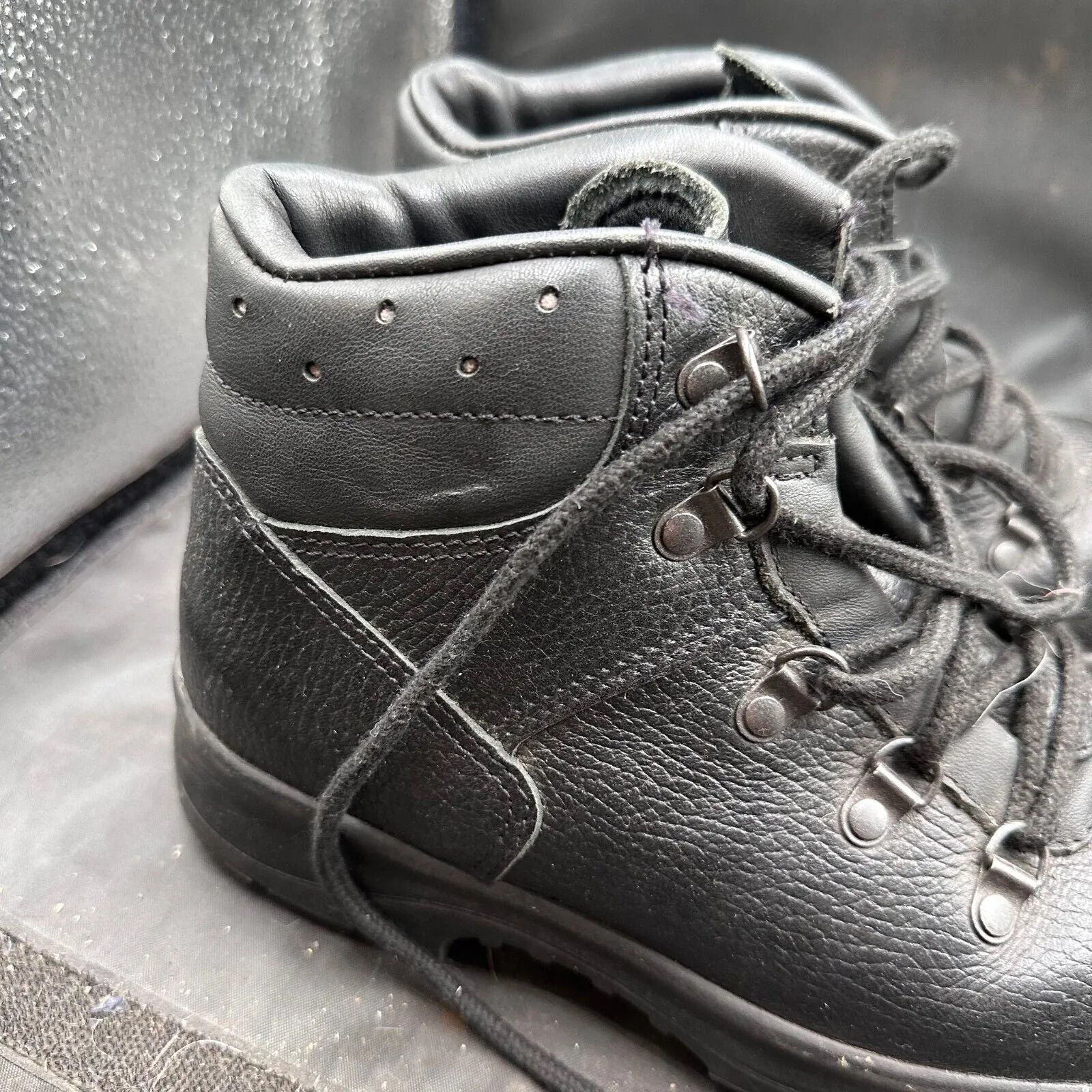 British Army Black Leather Duty Combat Boots - Modell 3 - Size EU 37 UK 4.5