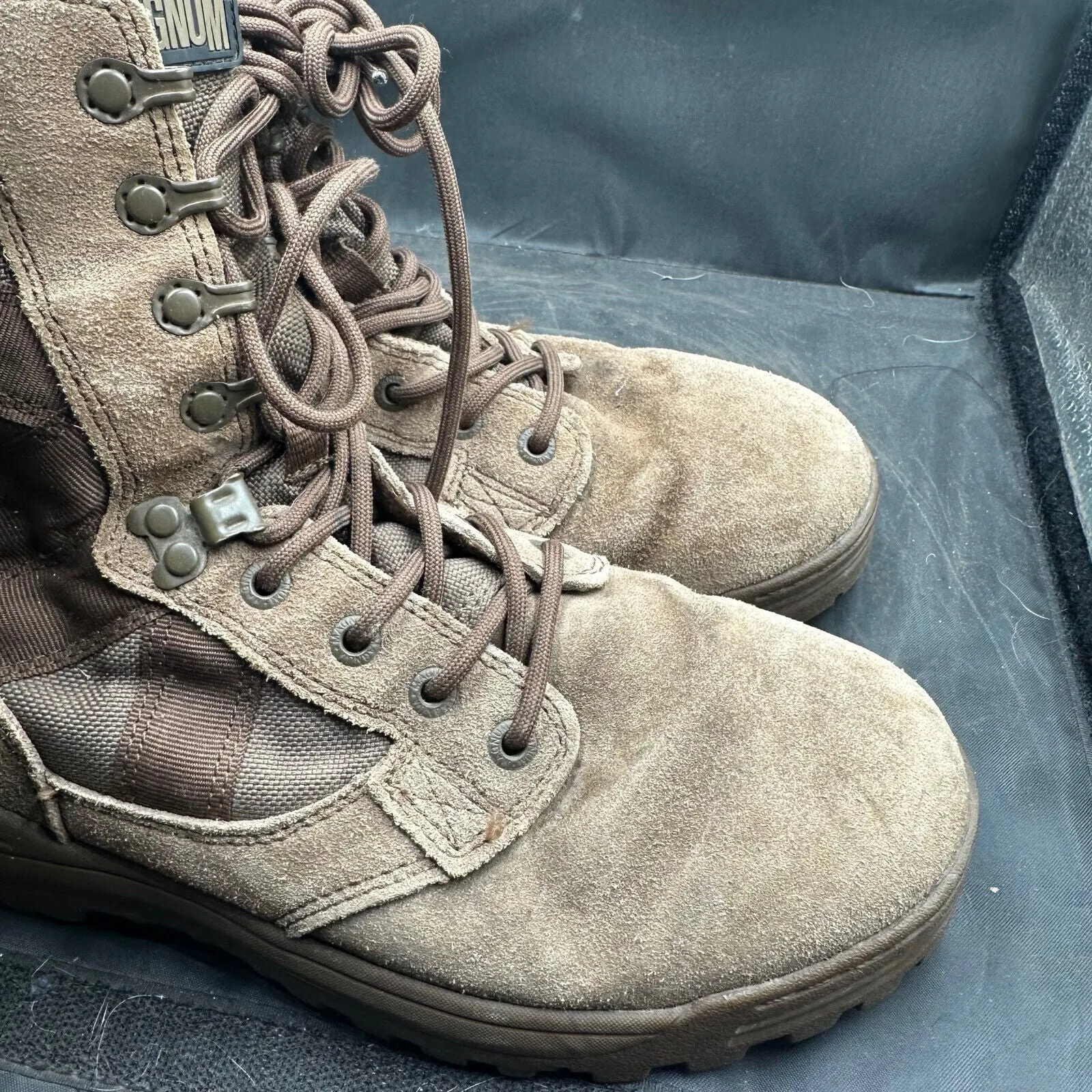 British Army Brown Leather MAGNUM High Top Combat Boots - Size EU 41 - UK 7M