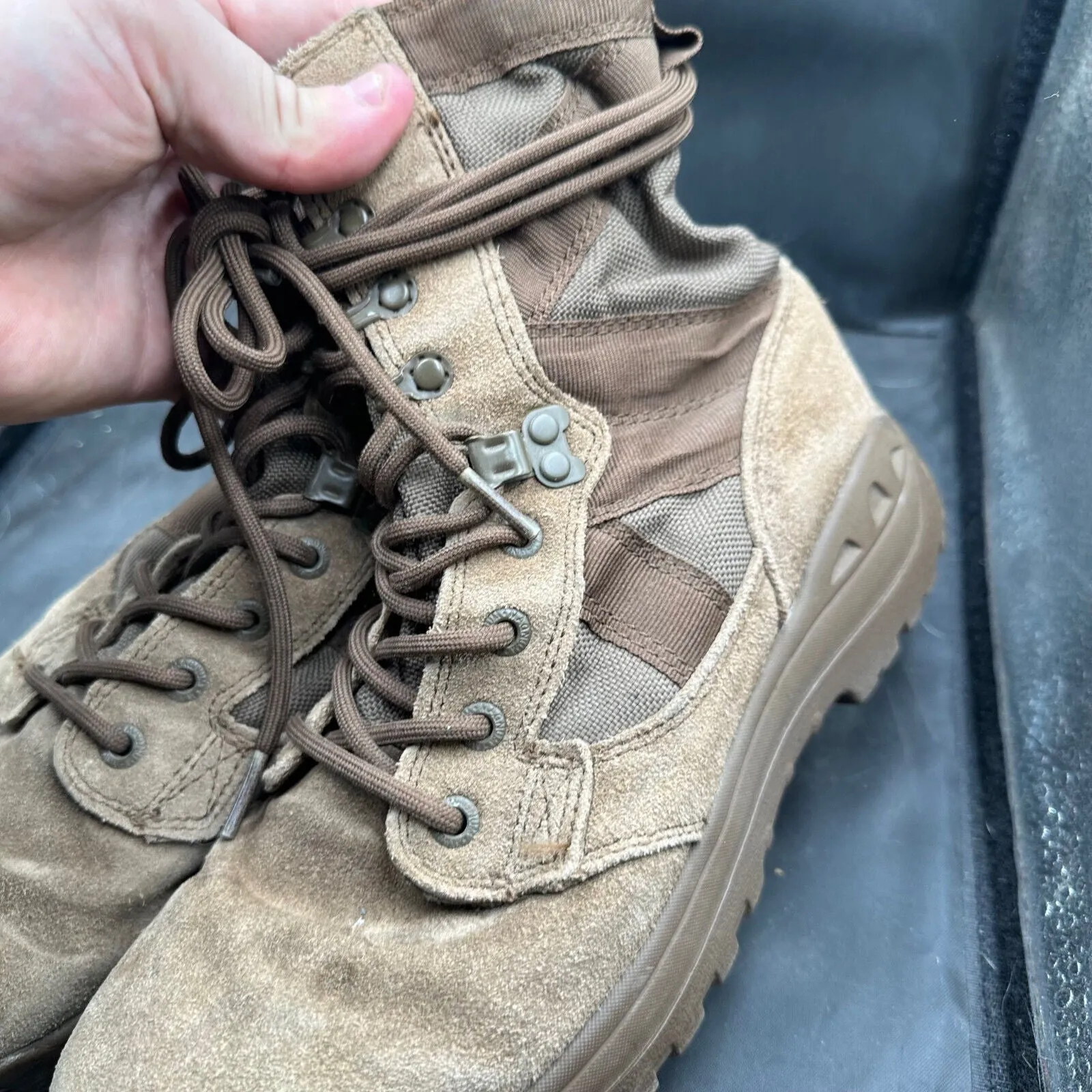 British Army Brown Leather MAGNUM High Top Combat Boots - Size EU 41 - UK 7M