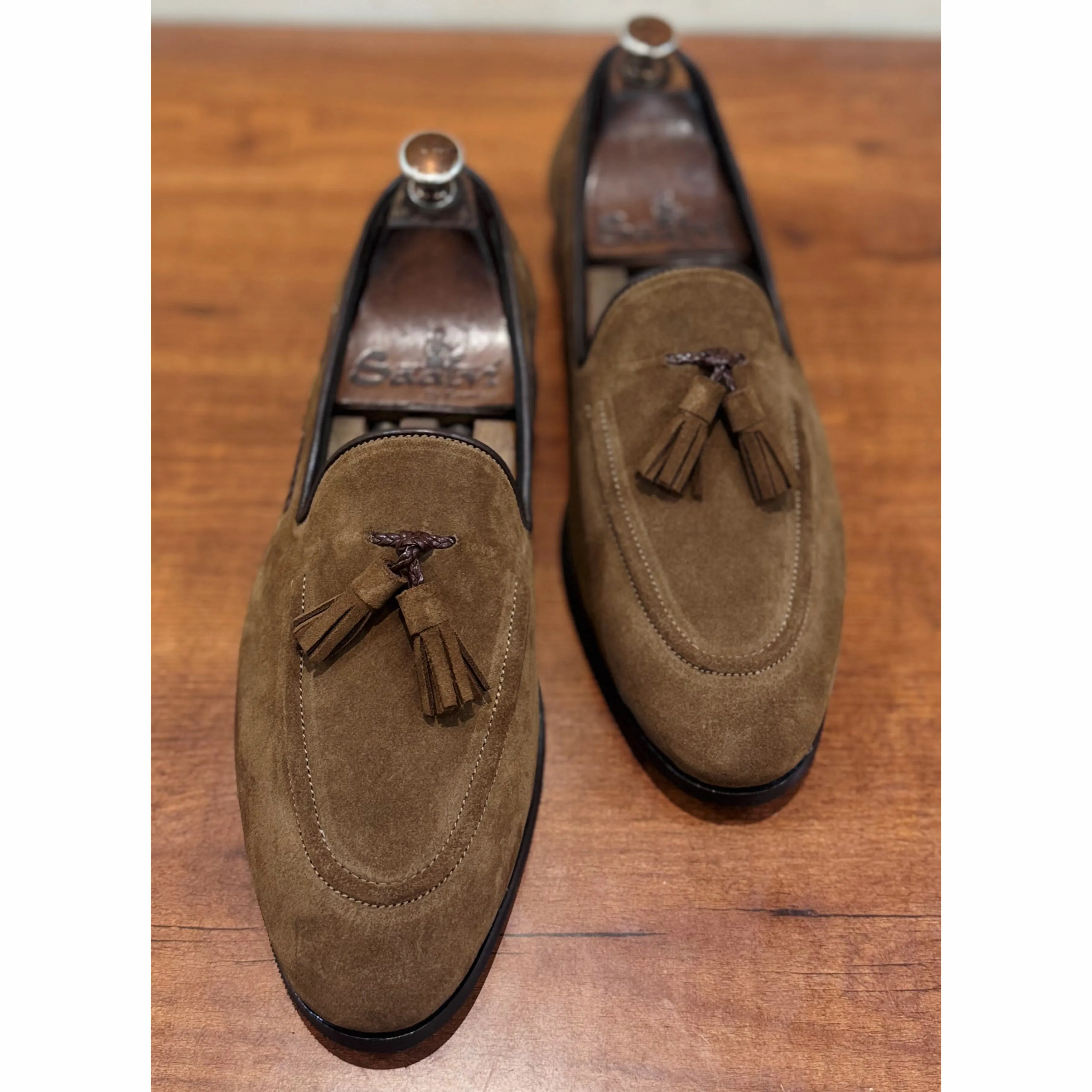 Suede Loafers With Tassels Brn